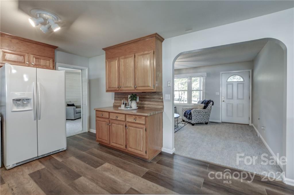 311 Bell Road Kings Mountain, NC 28086 - Photo 7 of 48 Gallery Image 7