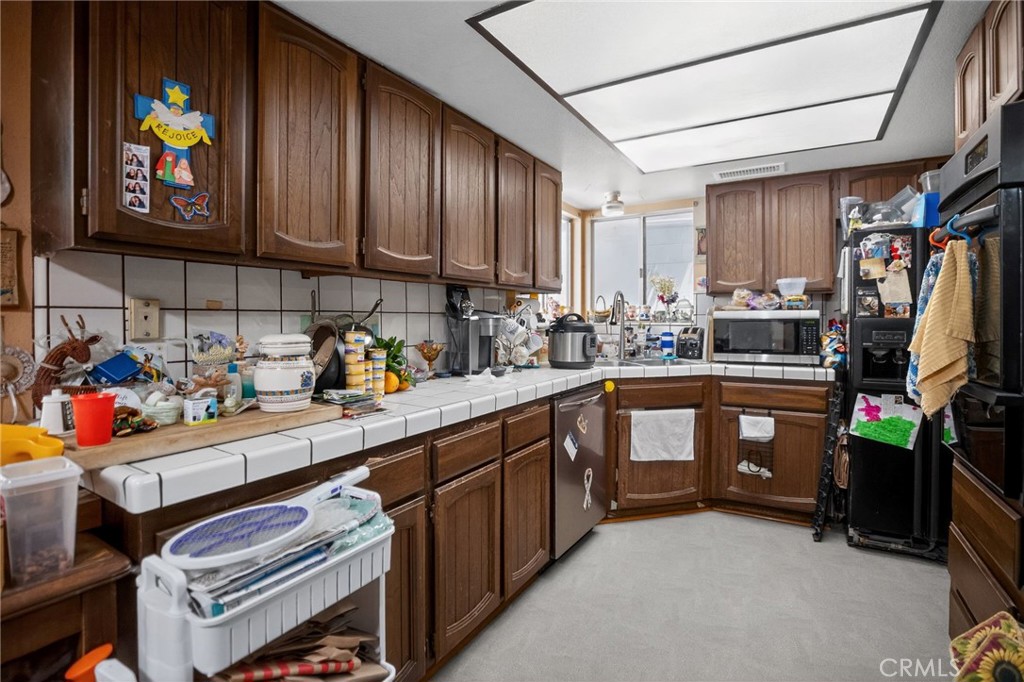 6561 Tokay Road Tujunga, CA 91042 - Photo 14 of 30