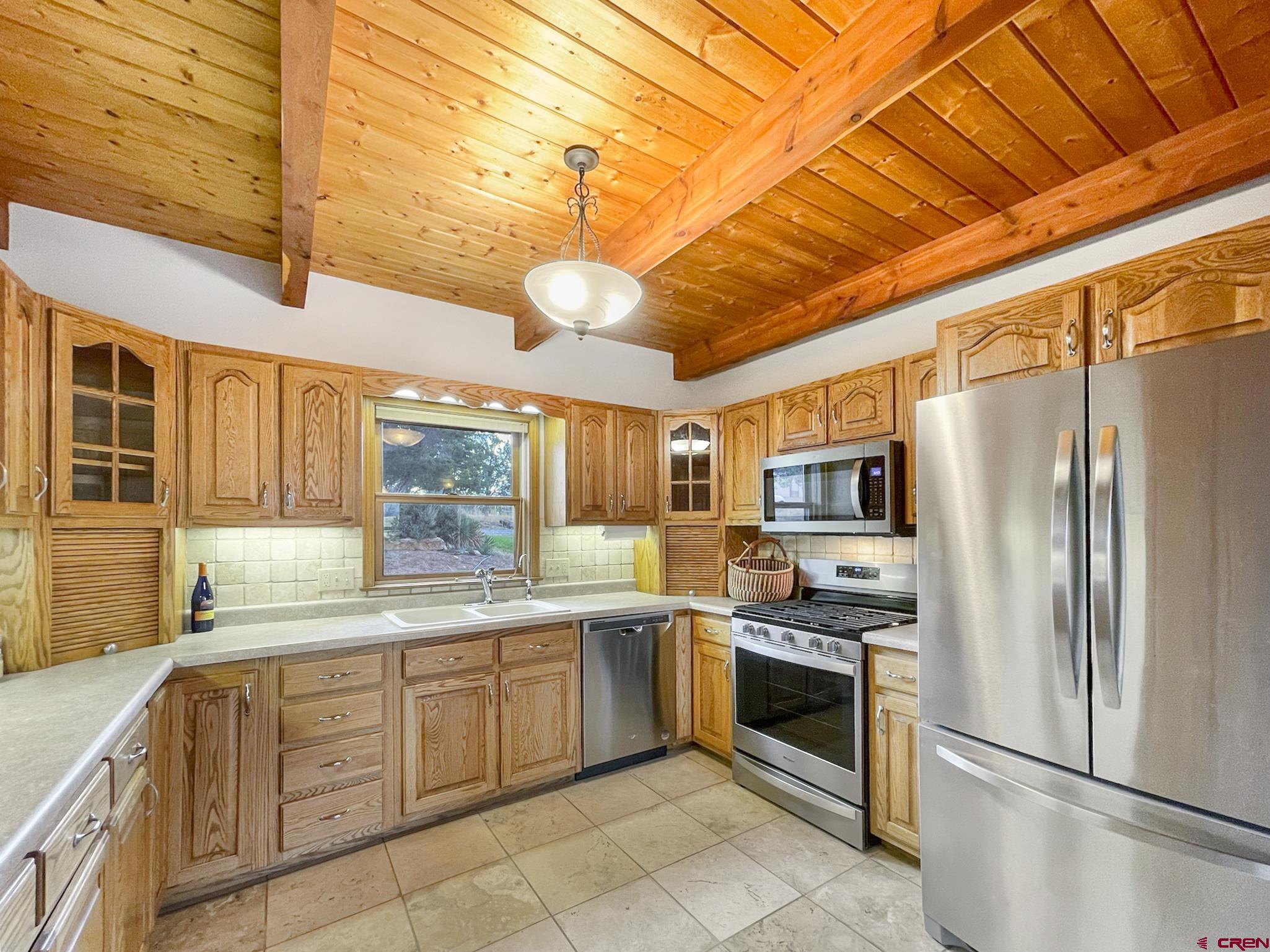 1486 Lakeview Road Crawford, CO 81415 - Photo 7 of 35 Gallery Image 7