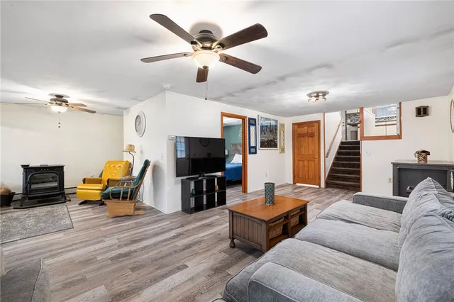 $525,000 | 422 Shady Valley Road, Coventry, RI 02816