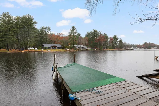 $525,000 | 422 Shady Valley Road, Coventry, RI 02816