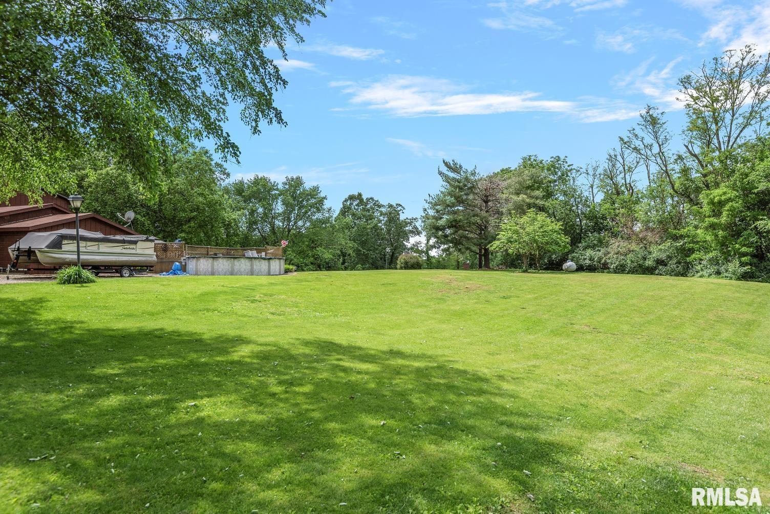 2242 Lake Jacksonville Road Jacksonville, IL 62650 - Photo 20 of 74