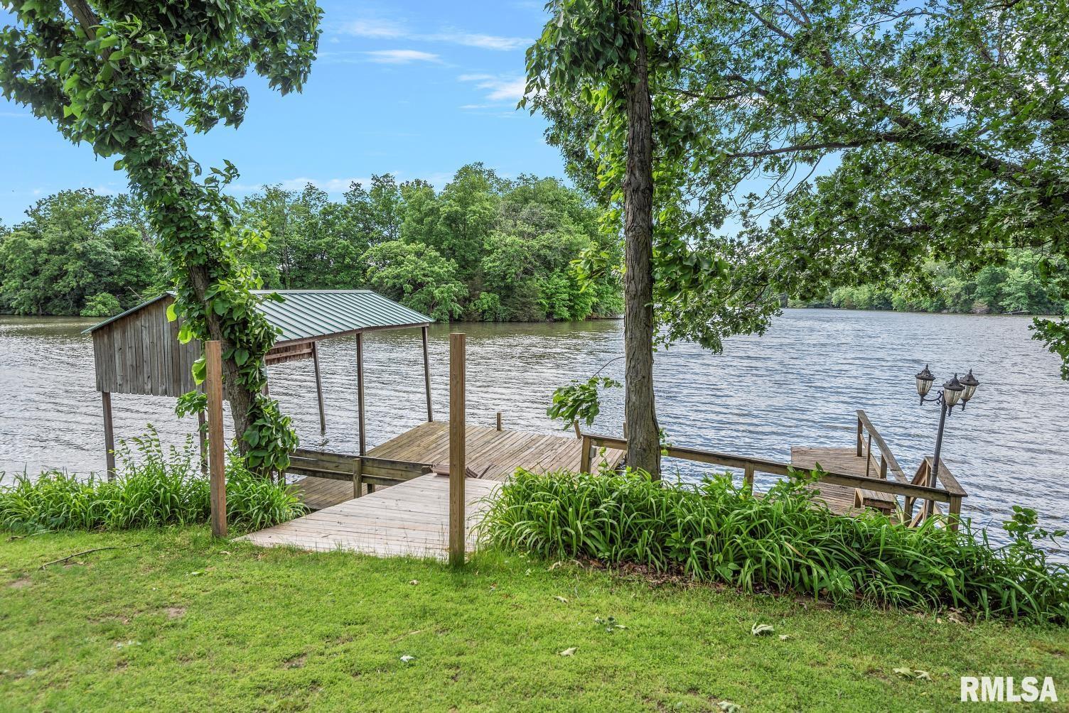 2242 Lake Jacksonville Road Jacksonville, IL 62650 - Photo 3 of 74