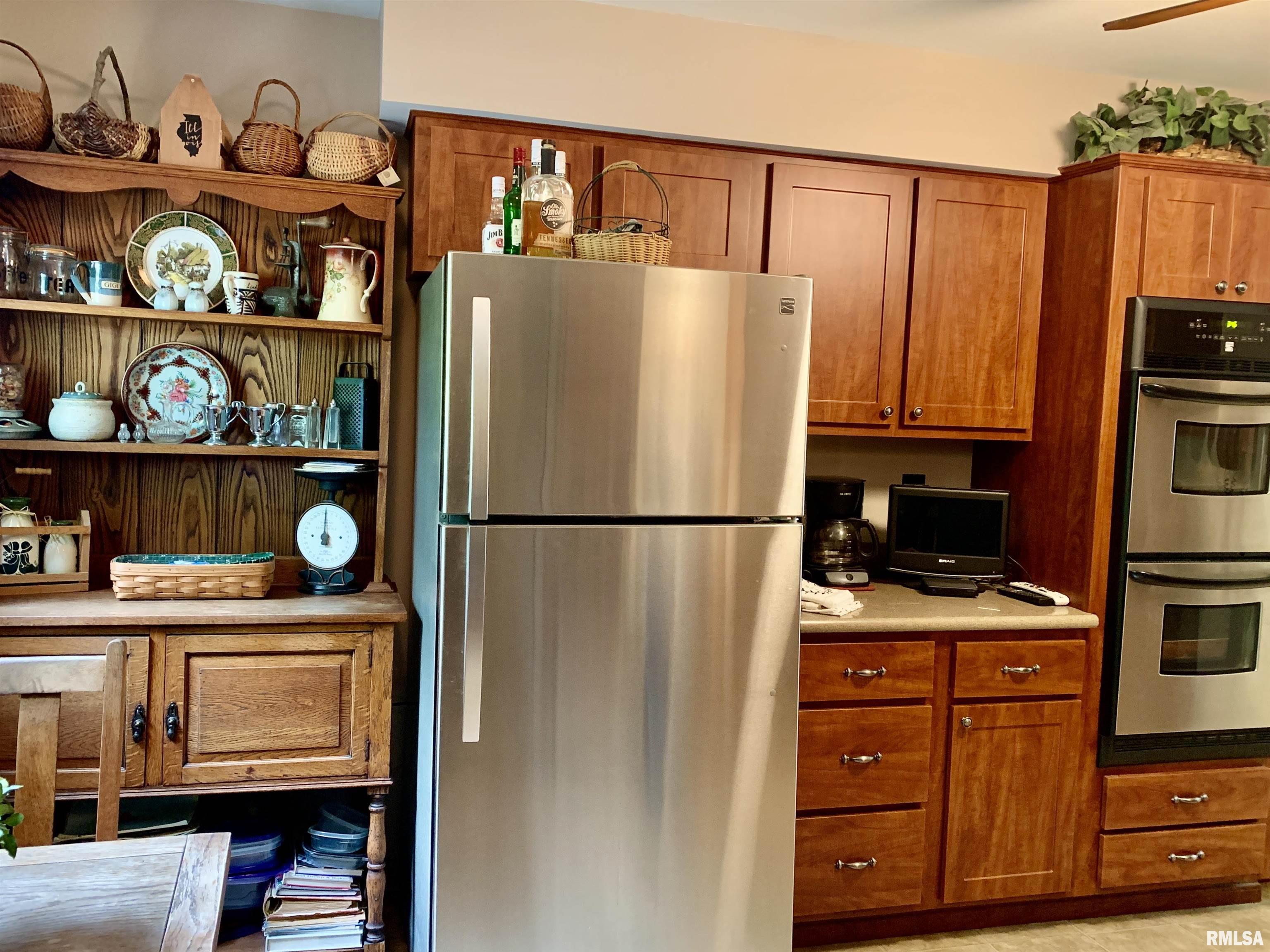 2242 Lake Jacksonville Road Jacksonville, IL 62650 - Photo 62 of 74