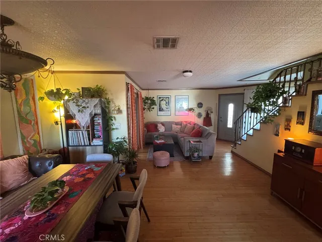 $2,495 | 428 North Hollywood Way, Unit 202, Burbank, CA 91505