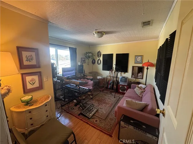 $2,495 | 428 North Hollywood Way, Unit 202, Burbank, CA 91505