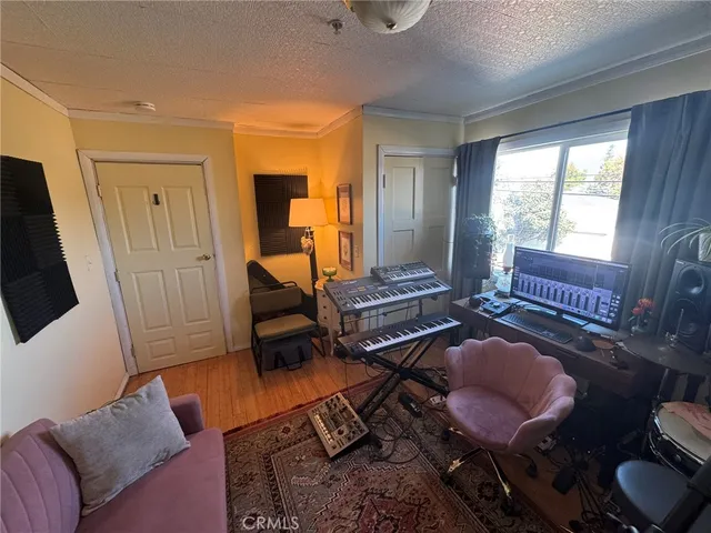 $2,495 | 428 North Hollywood Way, Unit 202, Burbank, CA 91505