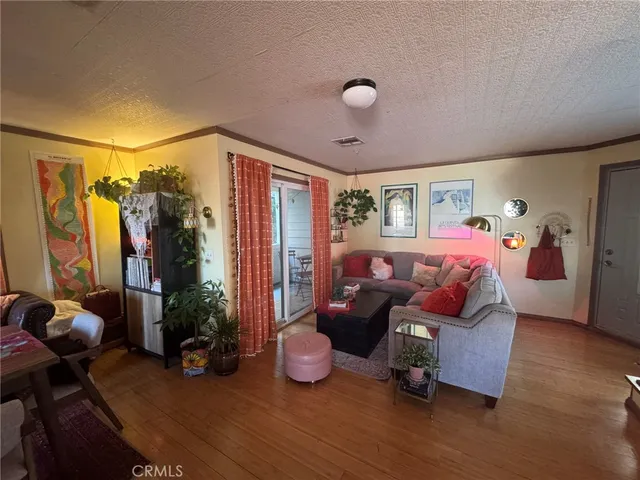 $2,495 | 428 North Hollywood Way, Unit 202, Burbank, CA 91505