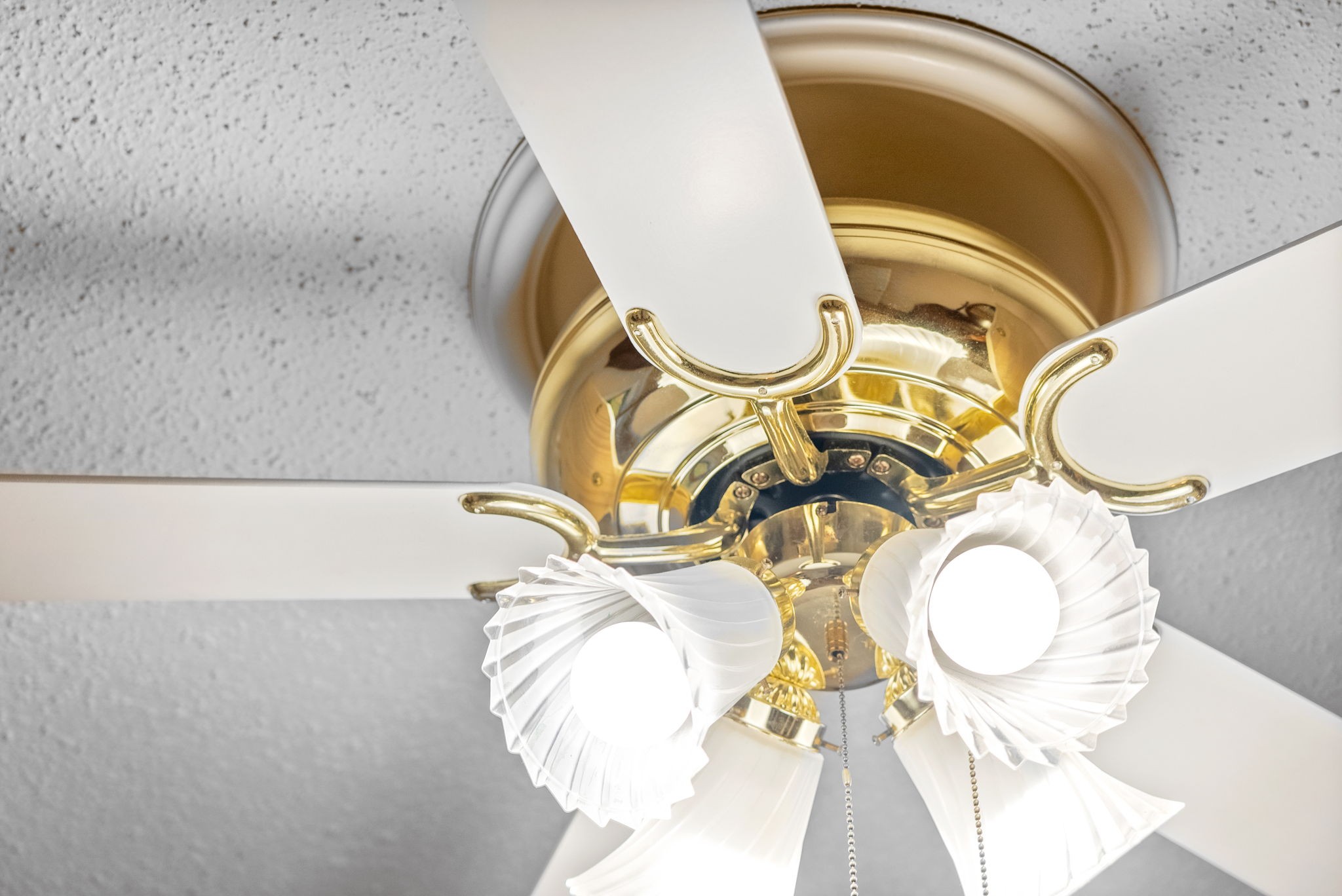 1370 Dunbar Cave Road Clarksville, TN 37043 - Photo 24 of 63 a bathroom with a tub sink and mirror