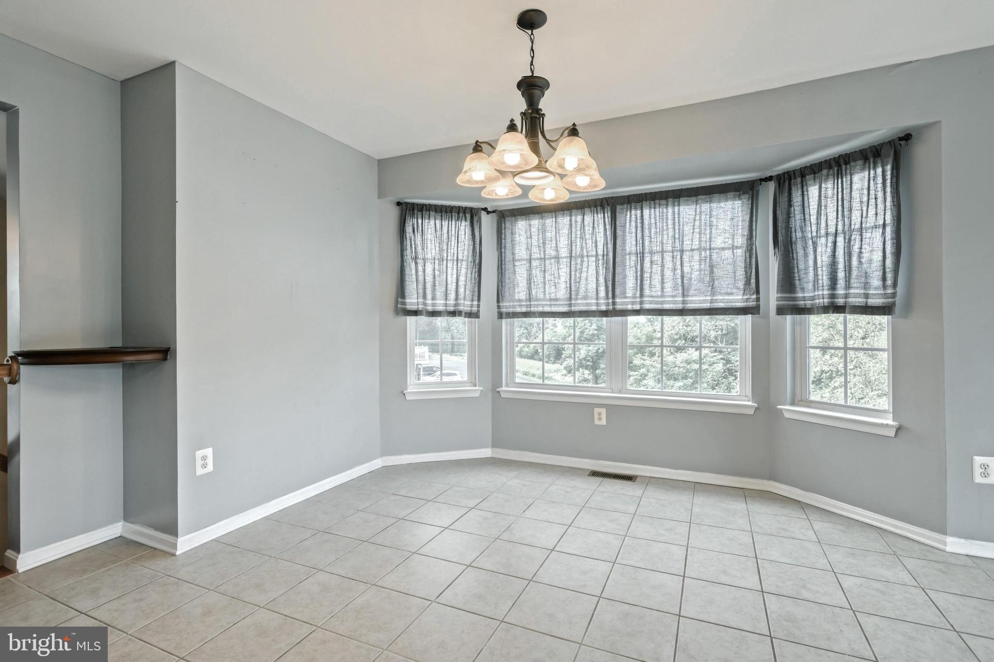 282 Country Ridge Drive Red Lion, PA 17356 - Photo 13 of 37 Gallery Image 13