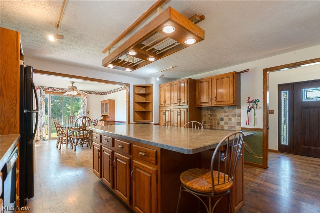 3776 Jones Road Diamond, OH 44412 - Photo 15 of 34 The kitchen has an abundance of natural light.