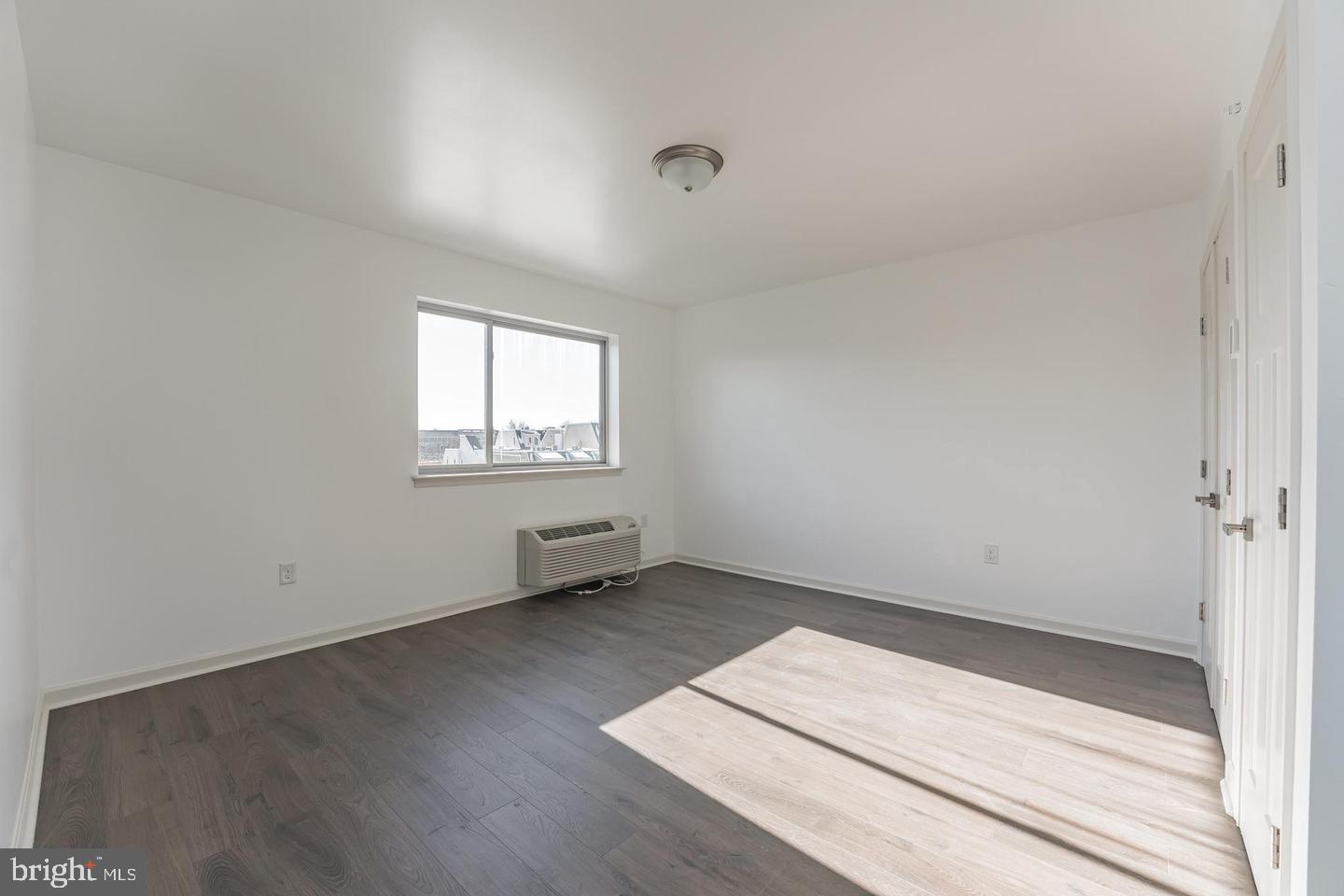 6649 Ridge Avenue, Unit A316 Philadelphia, PA 19128 - Photo 5 of 8 Gallery Image 5