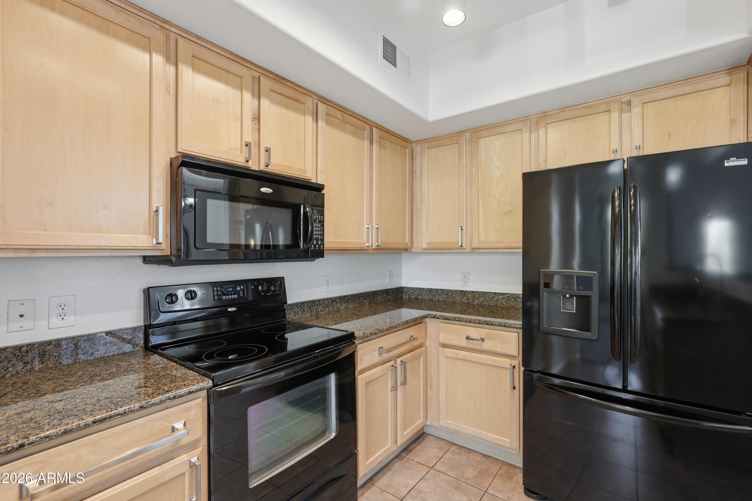 280 South Evergreen Road, Unit 1230 Tempe, AZ 85288 - Photo 8 of 31 008_Kitchen