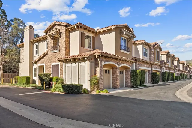 $895,000 | 11507 Verona Drive, Chatsworth, CA 91311
