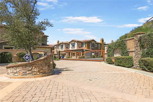 $895,000 | 11507 Verona Drive, Chatsworth, CA 91311