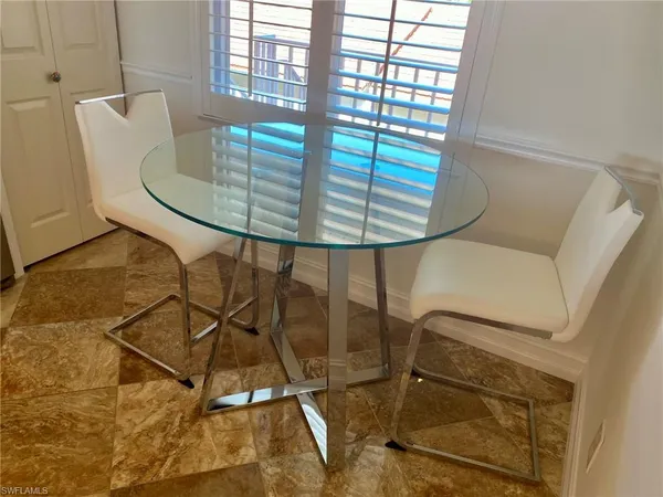 $1,975 | Undisclosed Address, Naples, FL 34104