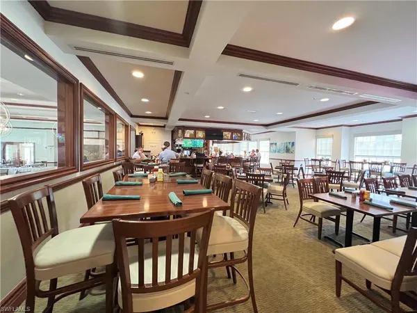 $1,975 | Undisclosed Address, Naples, FL 34104