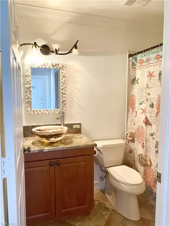 $1,975 | Undisclosed Address, Naples, FL 34104