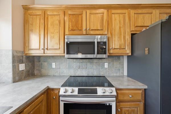 627 North Poplar Street Gardner, KS 66030 - Photo 15 of 48