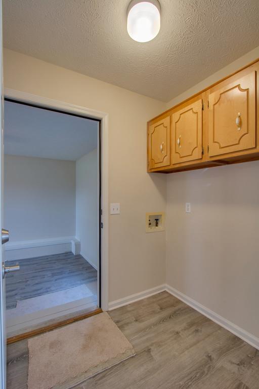 296 Old Shannon Road Lebanon, TN 37090 - Photo 14 of 30 an empty room with wooden floor