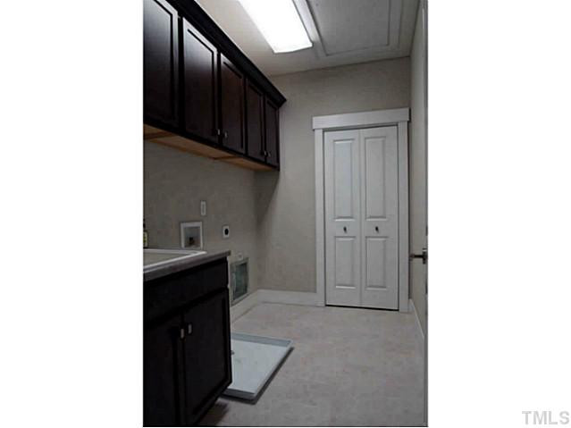 2111 Brewer Street Raleigh, NC 27608 - Photo 15 of 19 Laundry Room