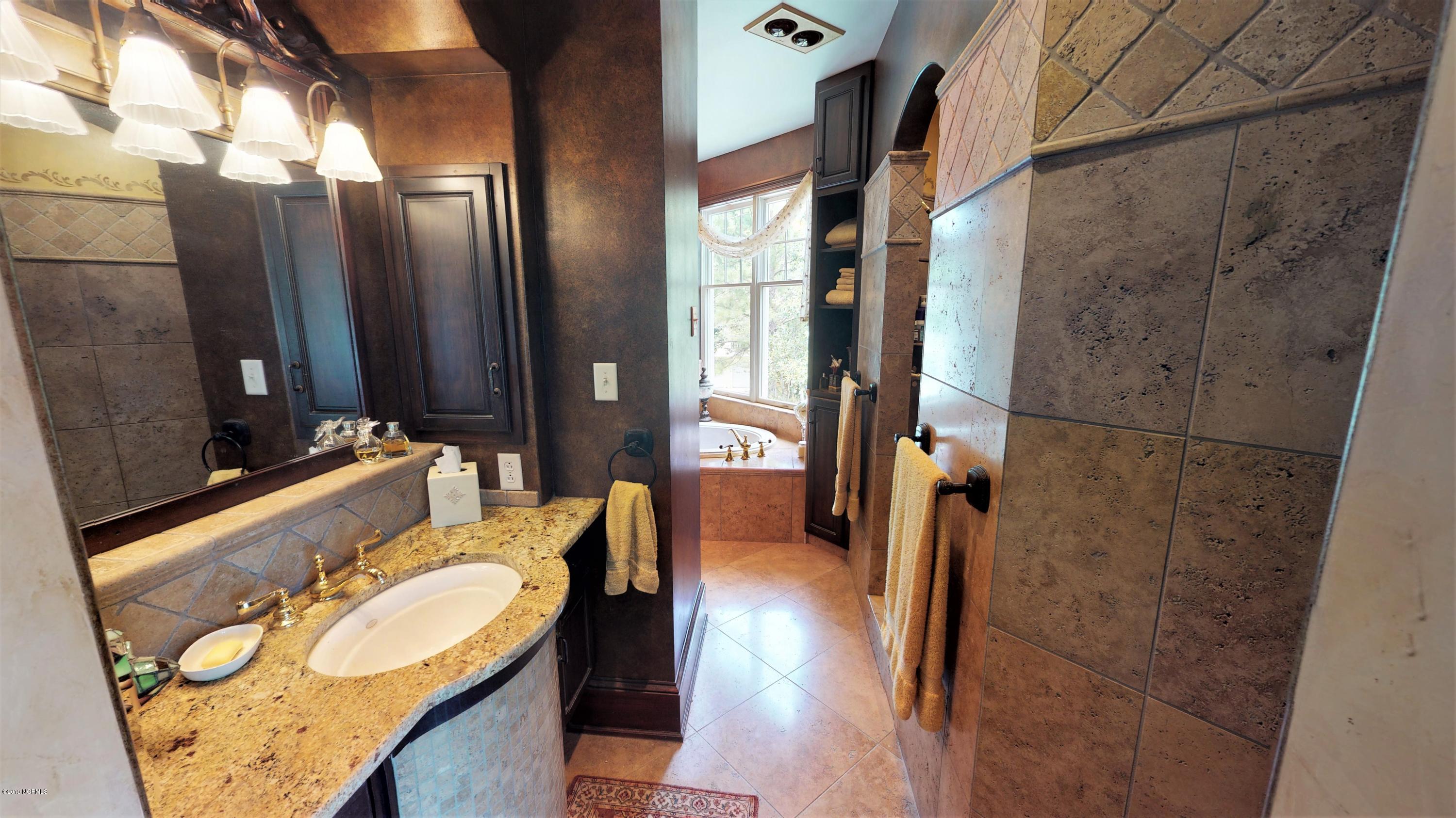 1600 Pasture Point Road Merritt, NC 28556 - Photo 59 of 116 Master Bath