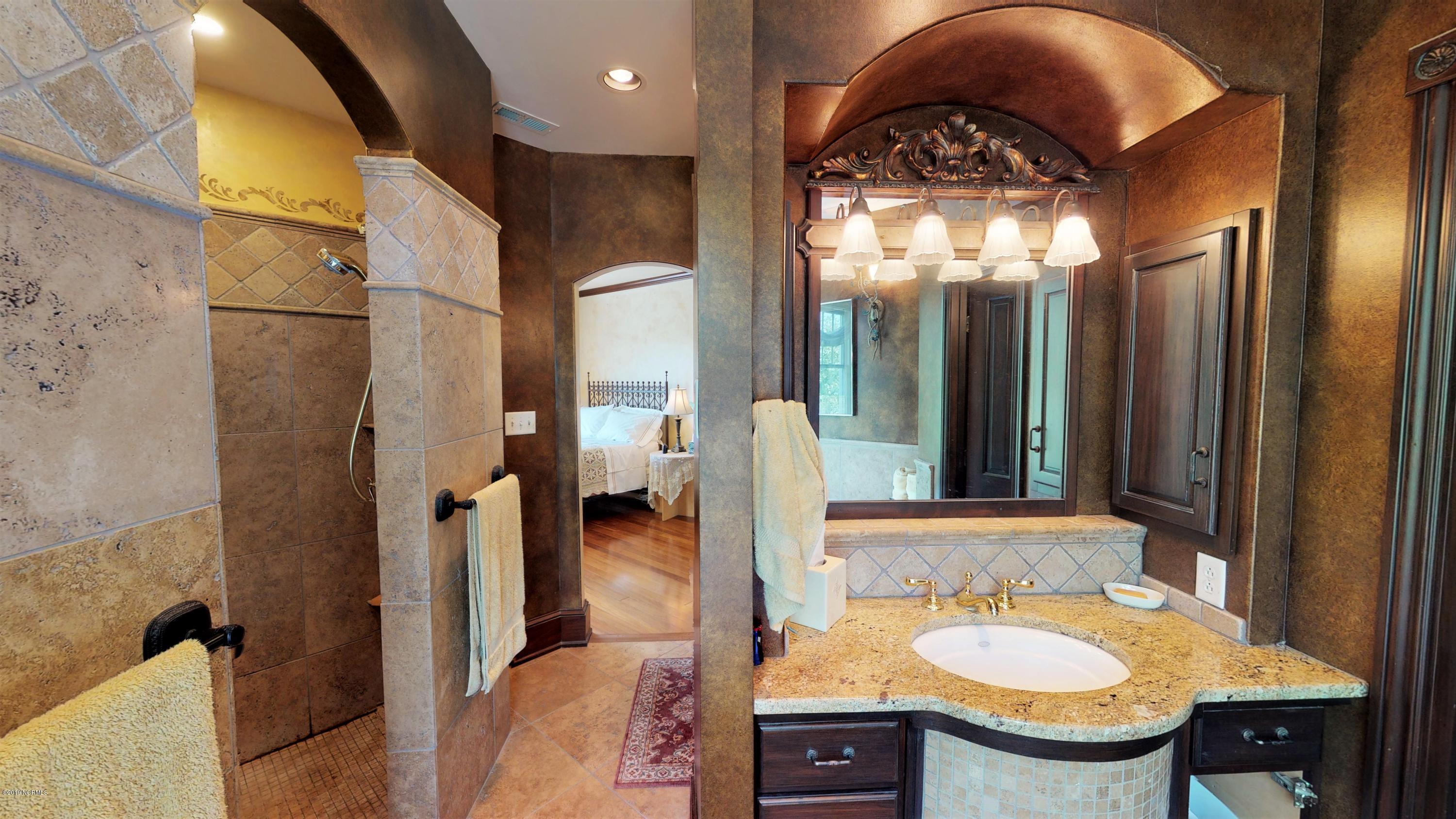 1600 Pasture Point Road Merritt, NC 28556 - Photo 61 of 116 Master Bath