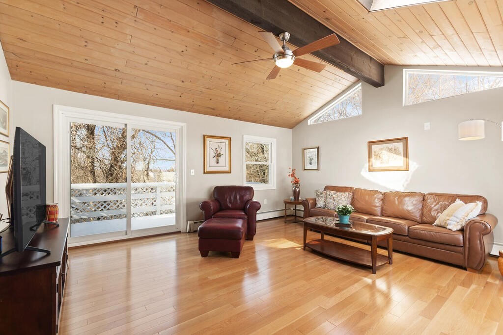 26 Blueberry Hill Road Woburn, MA 01801 - Photo 5 of 30 Gallery Image 5