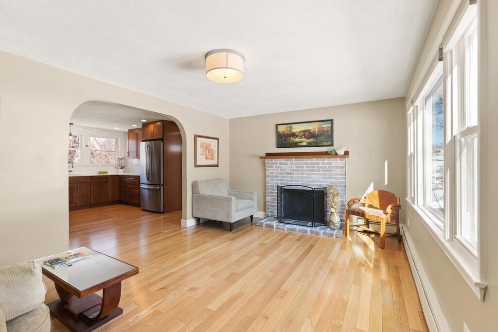 26 Blueberry Hill Road Woburn, MA 01801 - Photo 7 of 30 Gallery Image 7