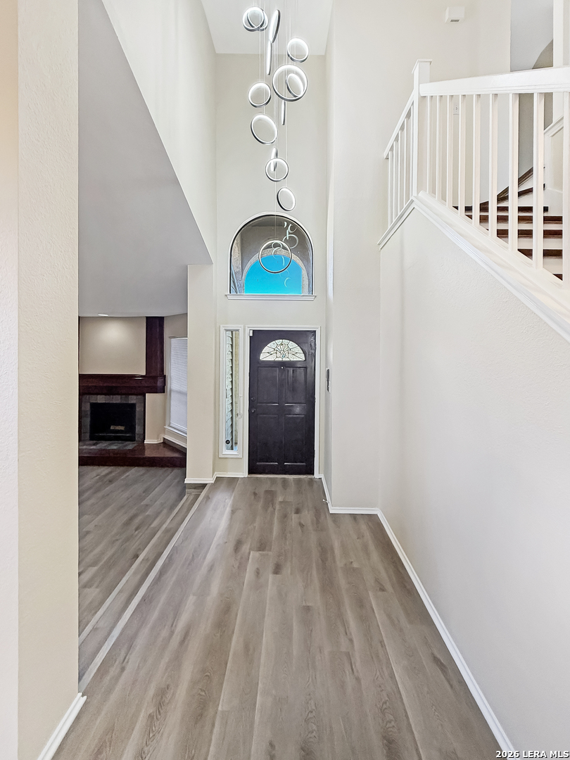 9808 Delta Ridge Drive Converse, TX 78109 - Photo 6 of 38 a view of an entryway with wooden floor
