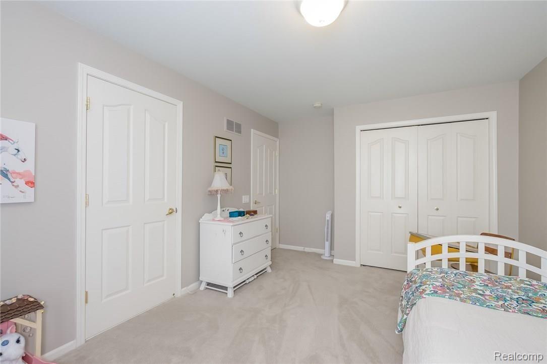 1585 Trinity Road Canton, MI 48187 - Photo 38 of 56 044-Bedroom-5128614-medium.jpg