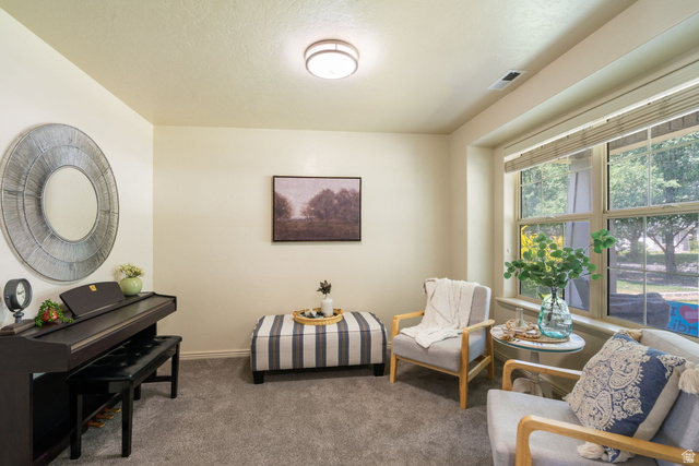 1393 West 150 North Springville, UT 84663 - Photo 5 of 31 Sitting room
