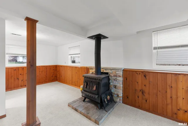 $199,900 | 703 2nd Street, Colona, IL 61241