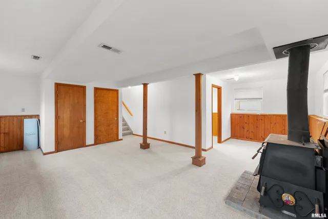 $199,900 | 703 2nd Street, Colona, IL 61241