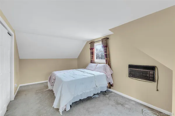 $779,000 | 46 Falcon Drive, Hauppauge, NY 11788