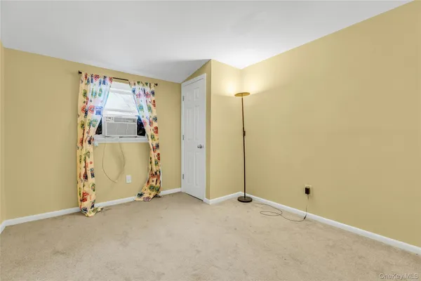 $779,000 | 46 Falcon Drive, Hauppauge, NY 11788