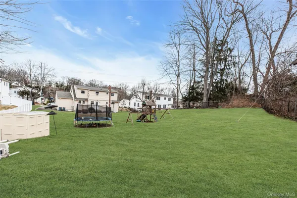 $779,000 | 46 Falcon Drive, Hauppauge, NY 11788