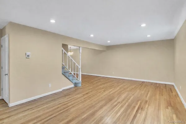 $779,000 | 46 Falcon Drive, Hauppauge, NY 11788