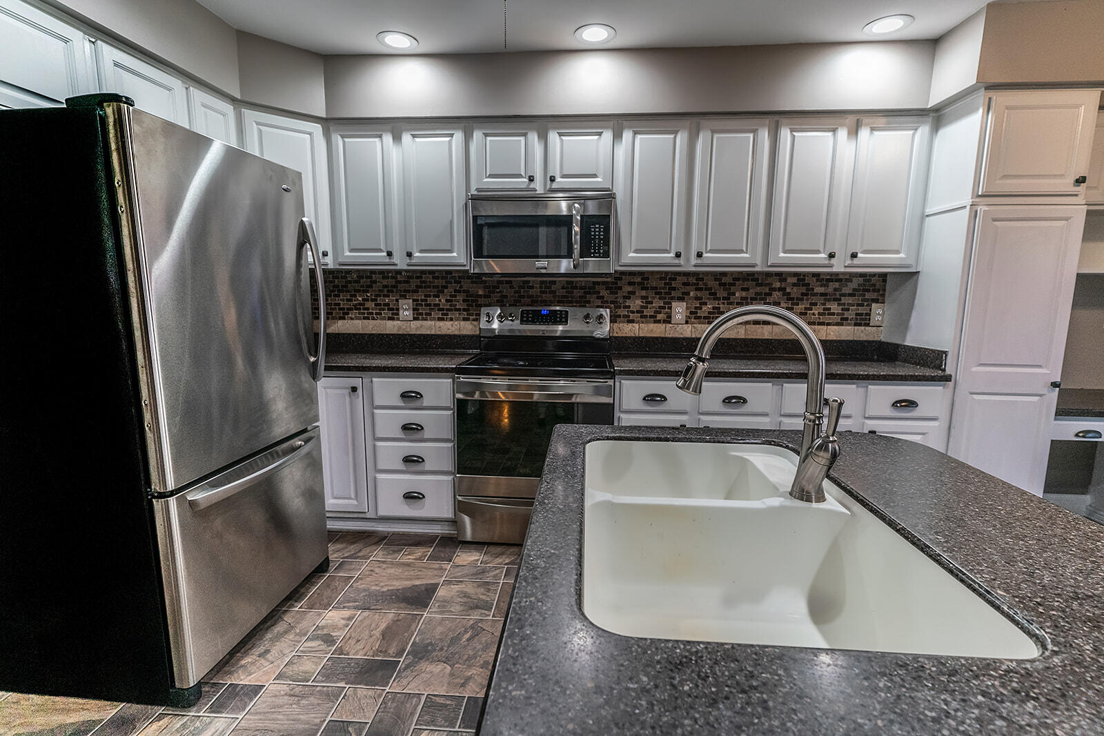 2280 West Kimmel Road Jackson, MI 49201 - Photo 4 of 51 _DSC0018