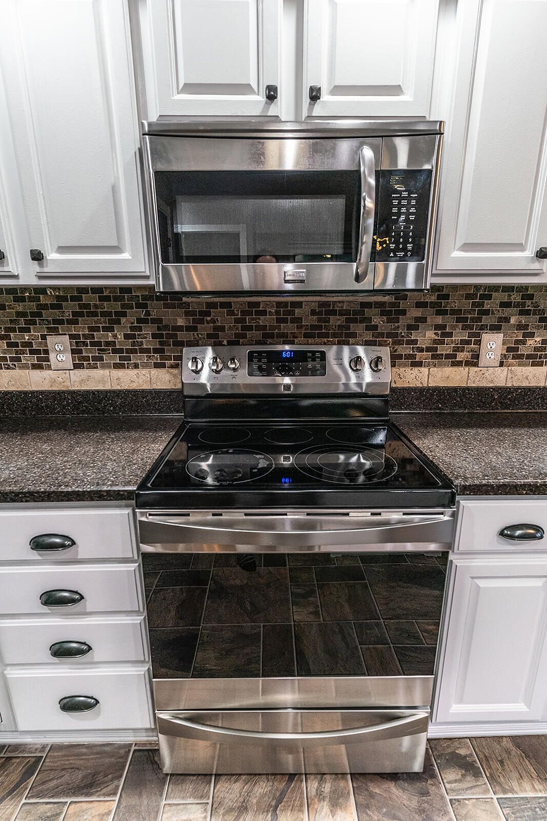 2280 West Kimmel Road Jackson, MI 49201 - Photo 6 of 51 _DSC0022