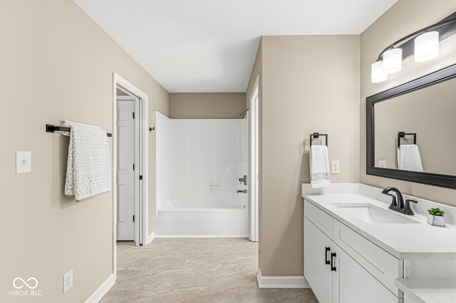 4667 Sundance Trail Indianapolis, IN 46239 - Photo 29 of 44