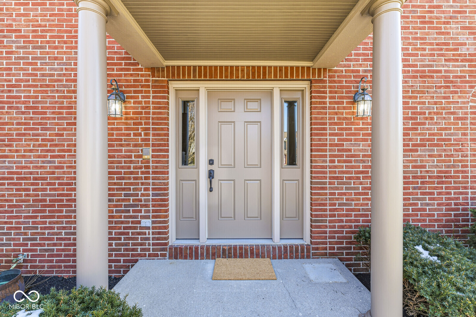 4667 Sundance Trail Indianapolis, IN 46239 - Photo 3 of 44