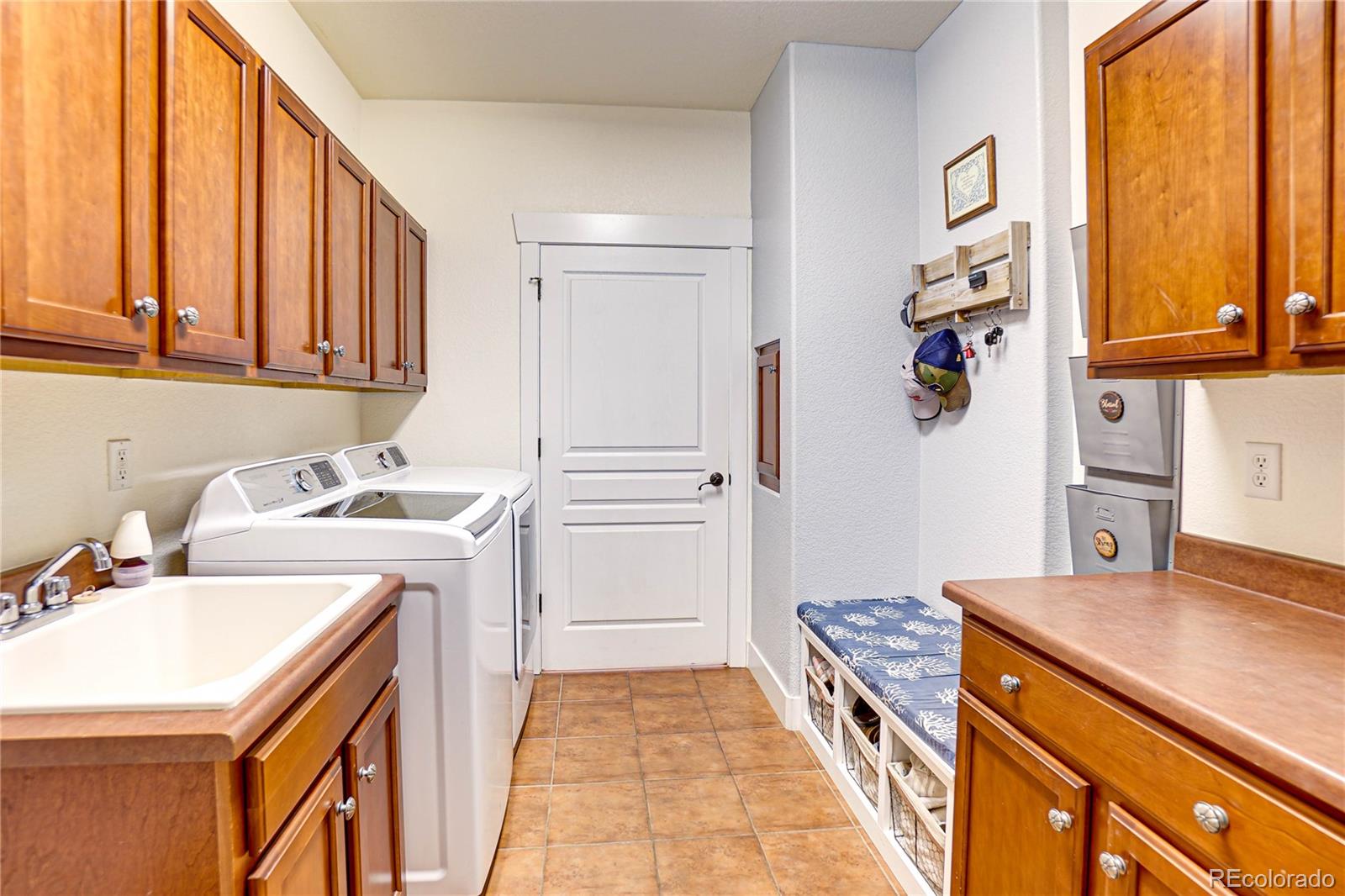 33380 Ridgeview Loop Elizabeth, CO 80107 - Photo 9 of 29