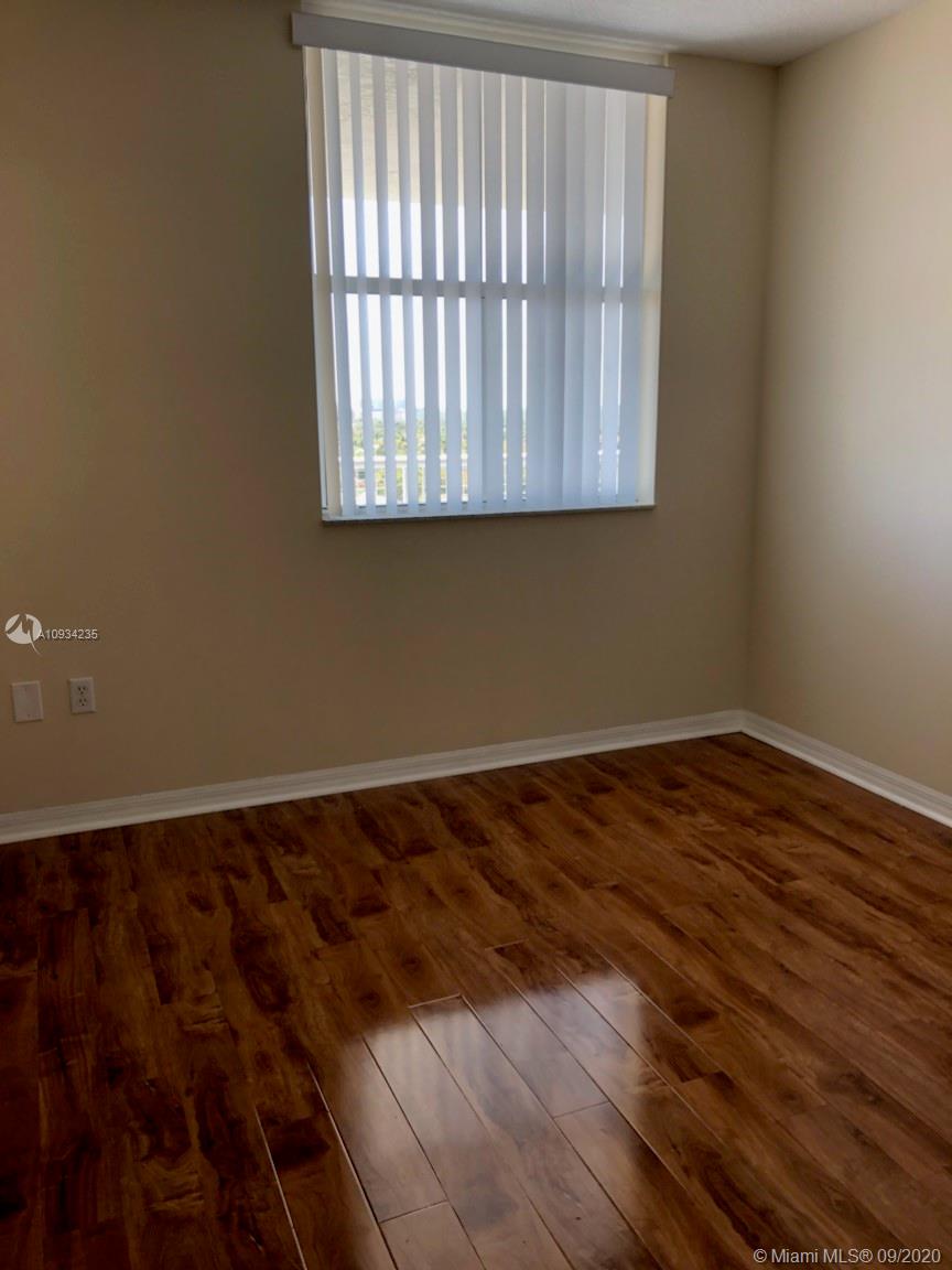 900 Southwest 8th Street, Unit 1101 Miami, FL 33130 - Photo 11 of 14