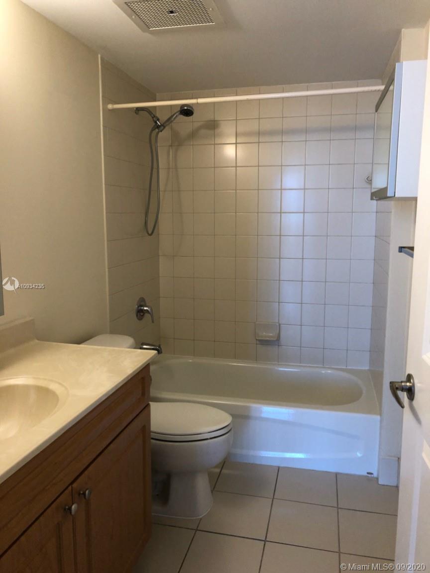 900 Southwest 8th Street, Unit 1101 Miami, FL 33130 - Photo 10 of 14