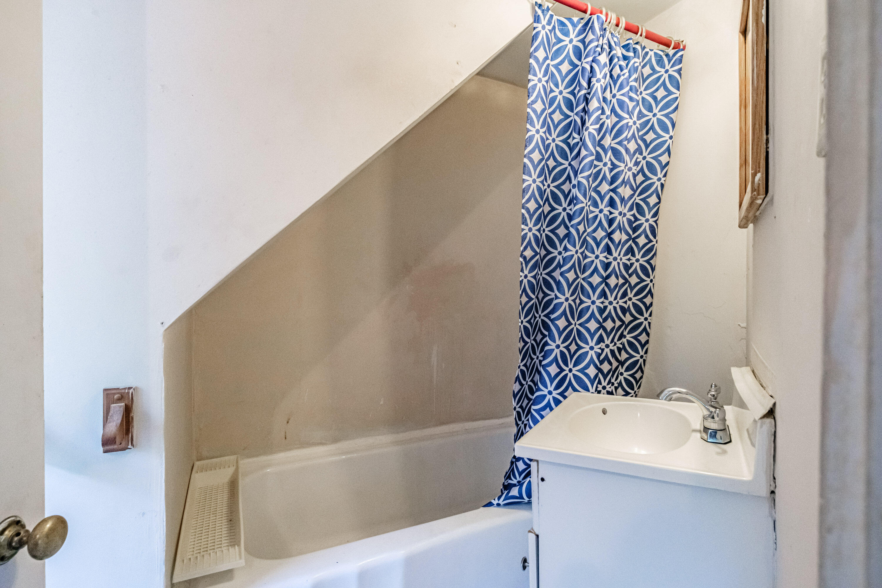 143 Broadturn Road Scarborough, ME 04074 - Photo 40 of 82 Bathroom