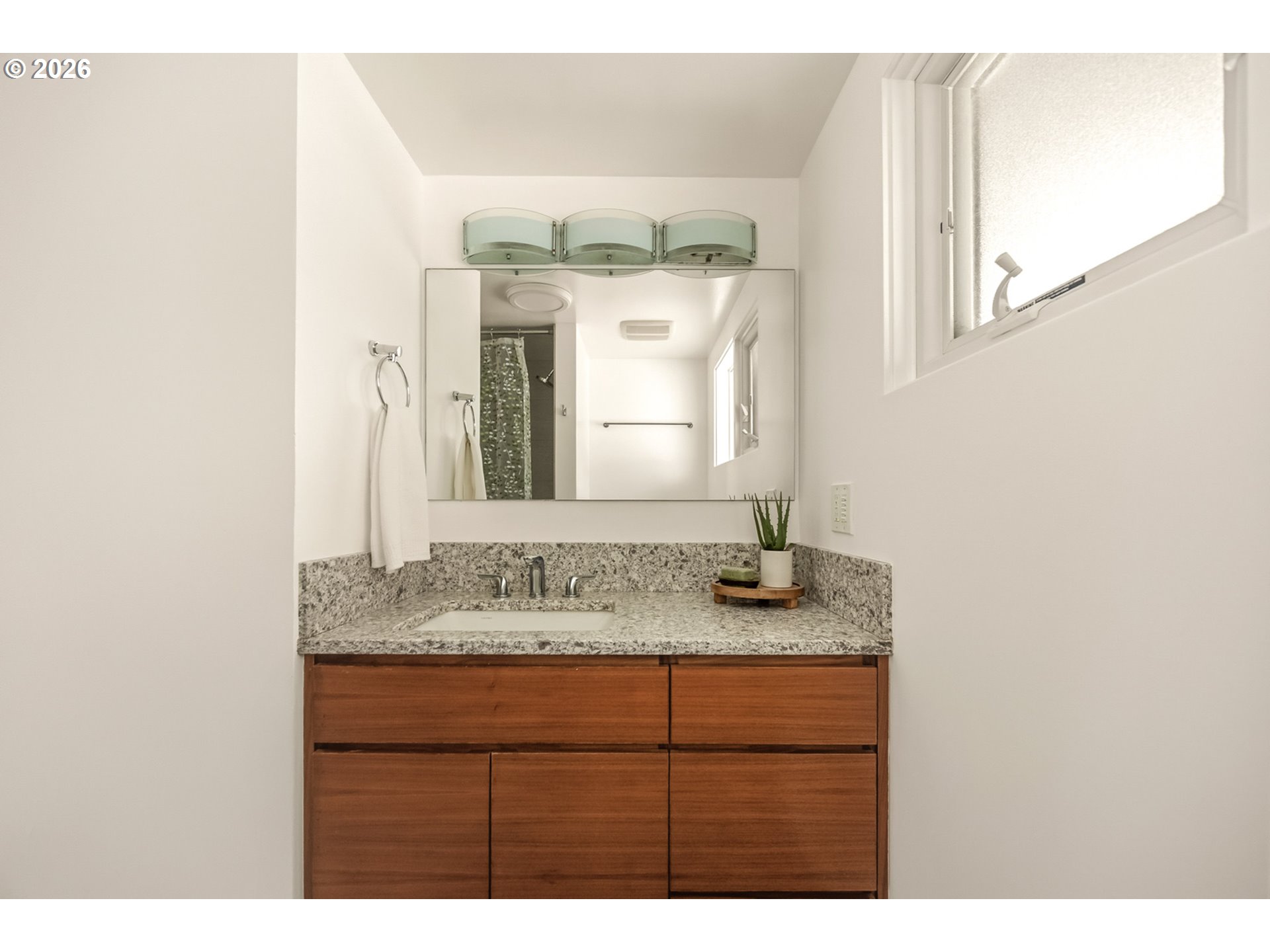 6832 Southwest Raleighwood Way Portland, OR 97225 - Photo 35 of 46 Gallery Image 35
