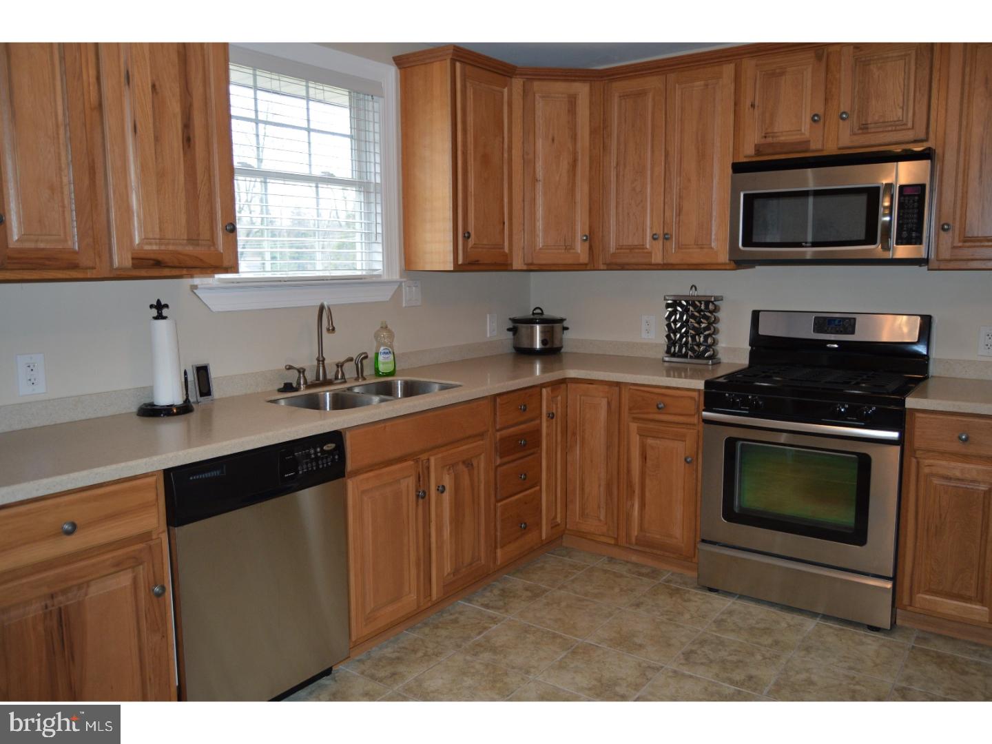 58 Schoolhouse Road Chalfont, PA 18914 - Photo 8 of 25 Kitchen