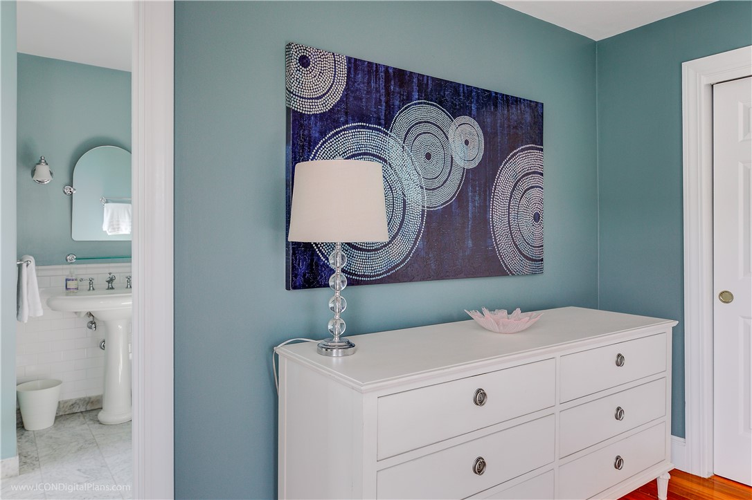 32 Catherine Street, Unit B Newport, RI 02840 - Photo 24 of 32 Primary Bedroom with view to en suite bath