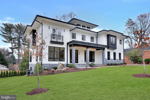 $3,150,000 | 6226 Kellogg Drive, McLean, VA 22101